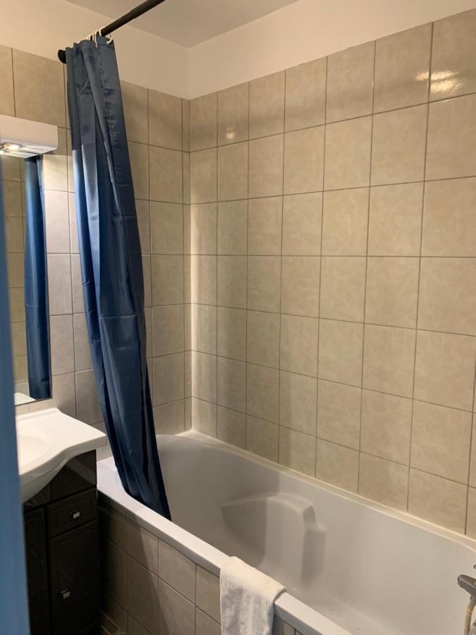 Disney, Comfortable 2 Bedrooms Family Apartment, 7 Pers, Wifi, Netflix Шеси Экстерьер фото